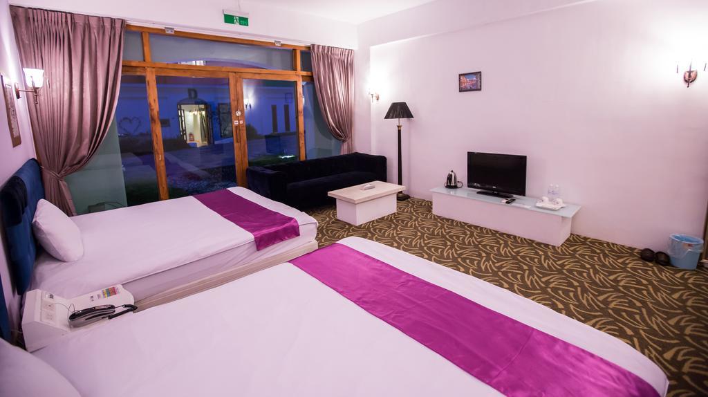 Rainbowtown Hotel Kota Hualien Ruang foto