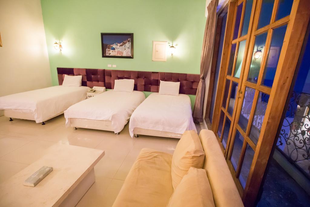 Rainbowtown Hotel Kota Hualien Bagian luar foto